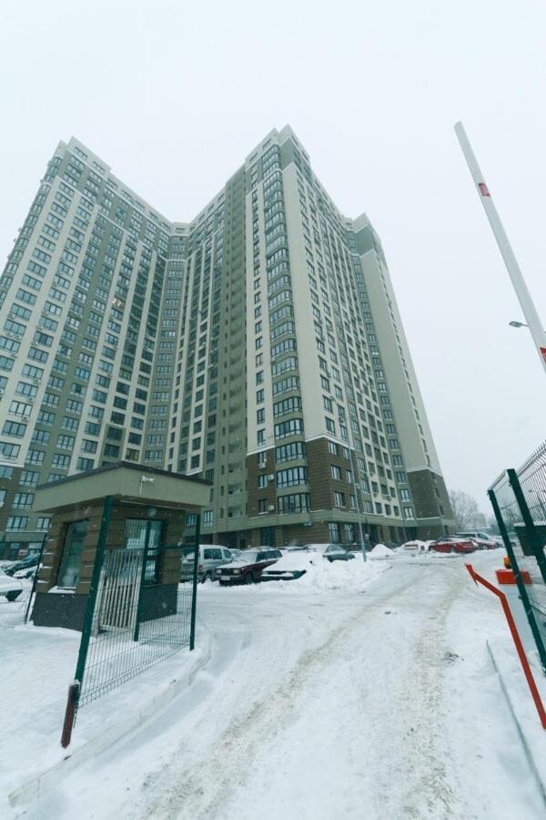 Apartamenti Metro Virlica Daire Kiev Dış mekan fotoğraf